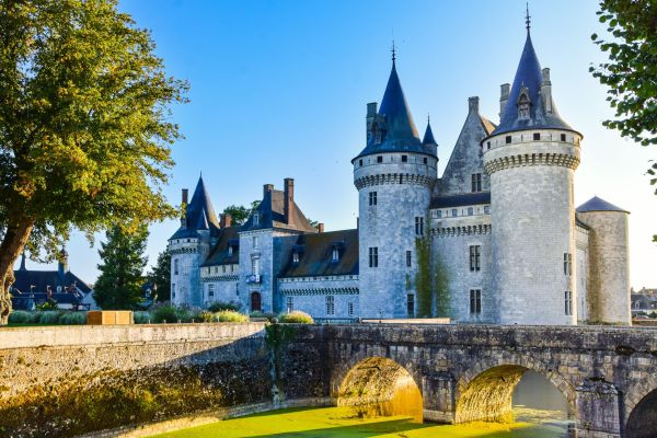 Comment organiser une visite des châteaux de la Loire en France?